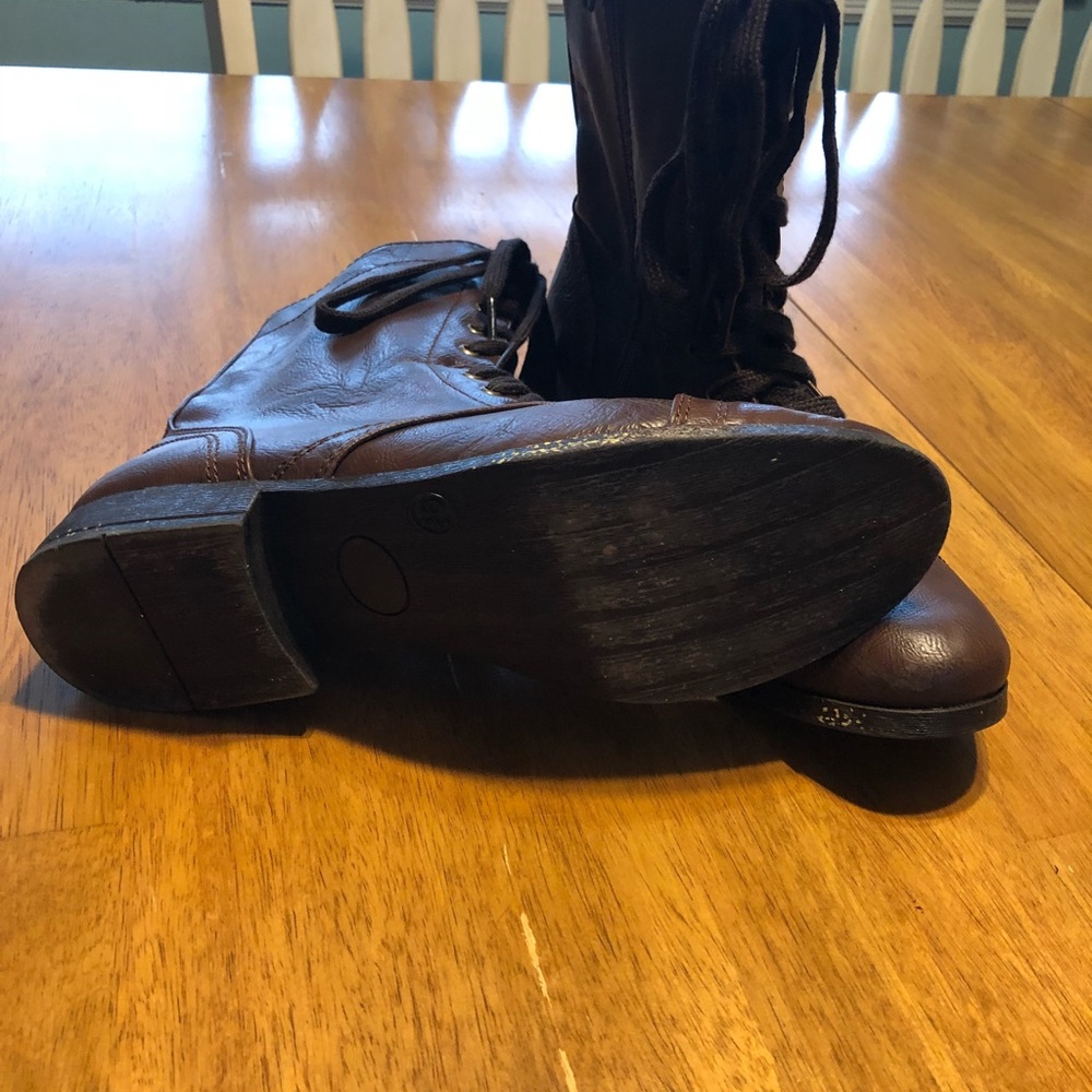 combat boots - Picture 3 of 5